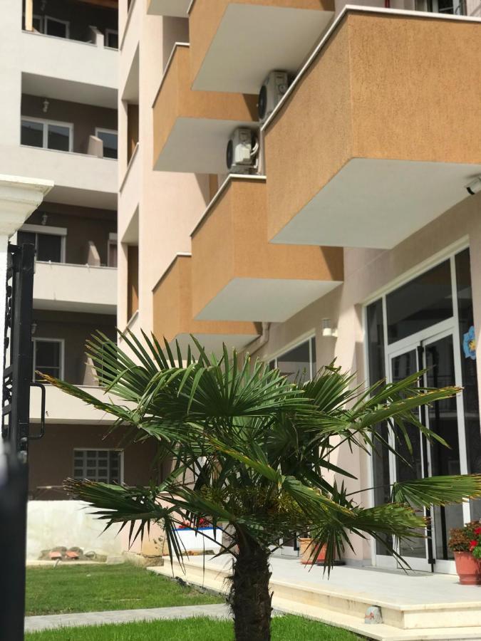 Villa Dedej Durres Exterior photo